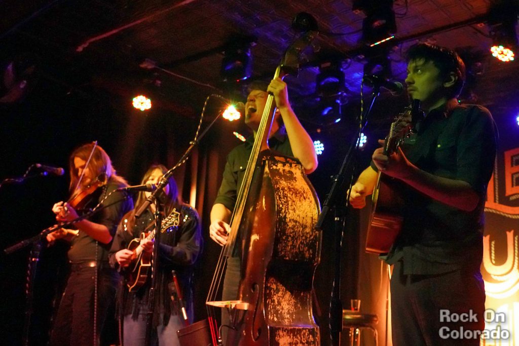 AJ Lee & Blue Summit